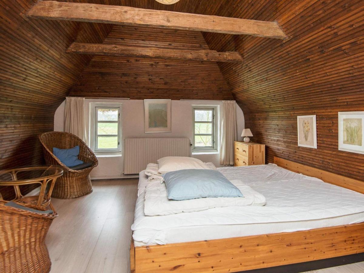 15 Person Holiday Home In Hundslund 外观 照片