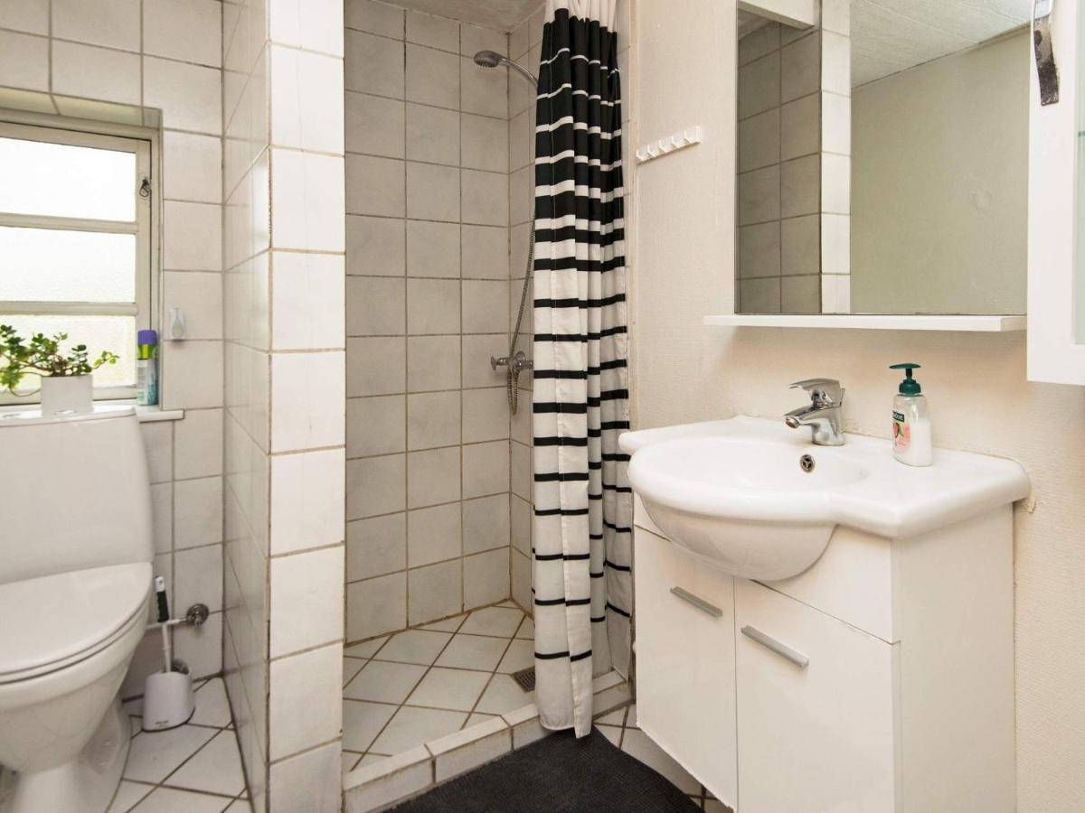 15 Person Holiday Home In Hundslund 外观 照片