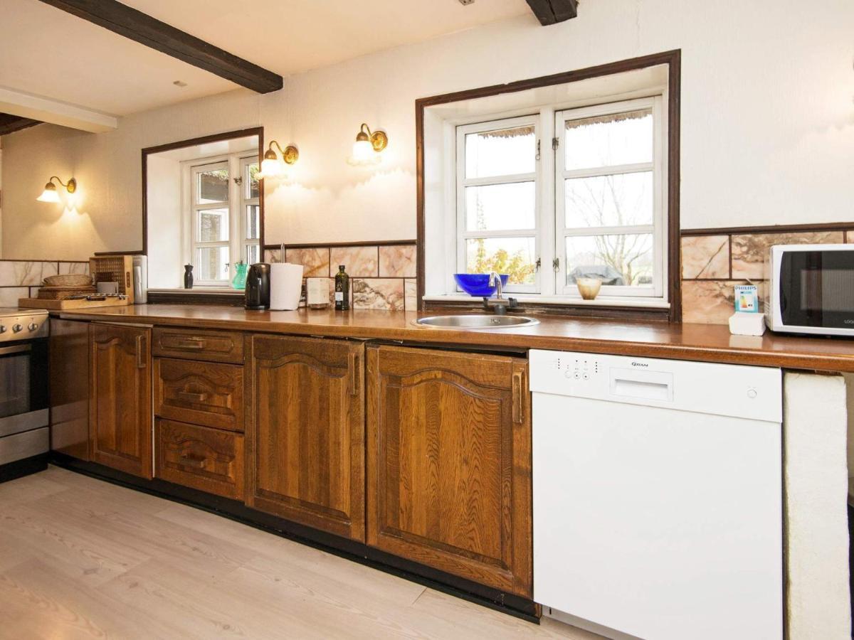 15 Person Holiday Home In Hundslund 外观 照片