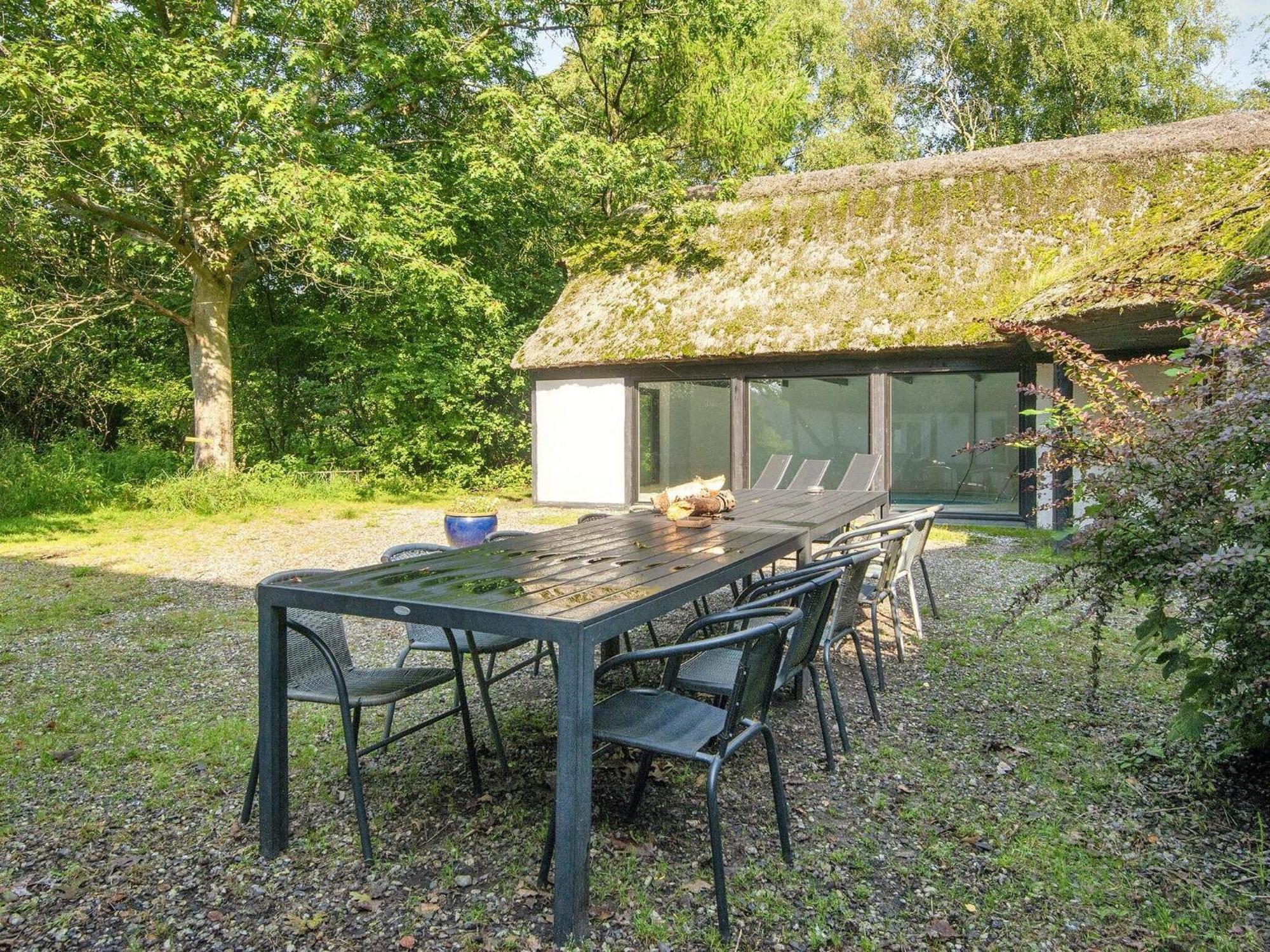 15 Person Holiday Home In Hundslund 外观 照片