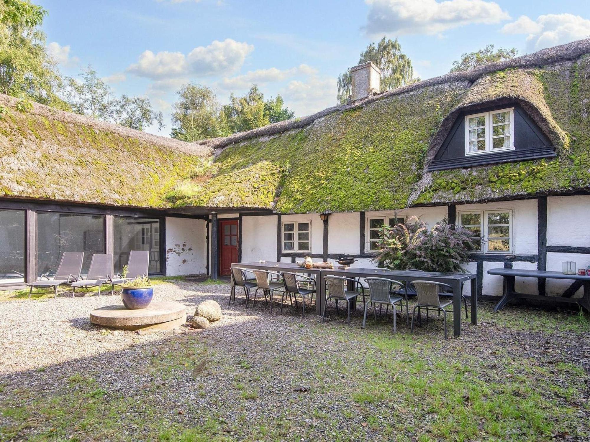 15 Person Holiday Home In Hundslund 外观 照片