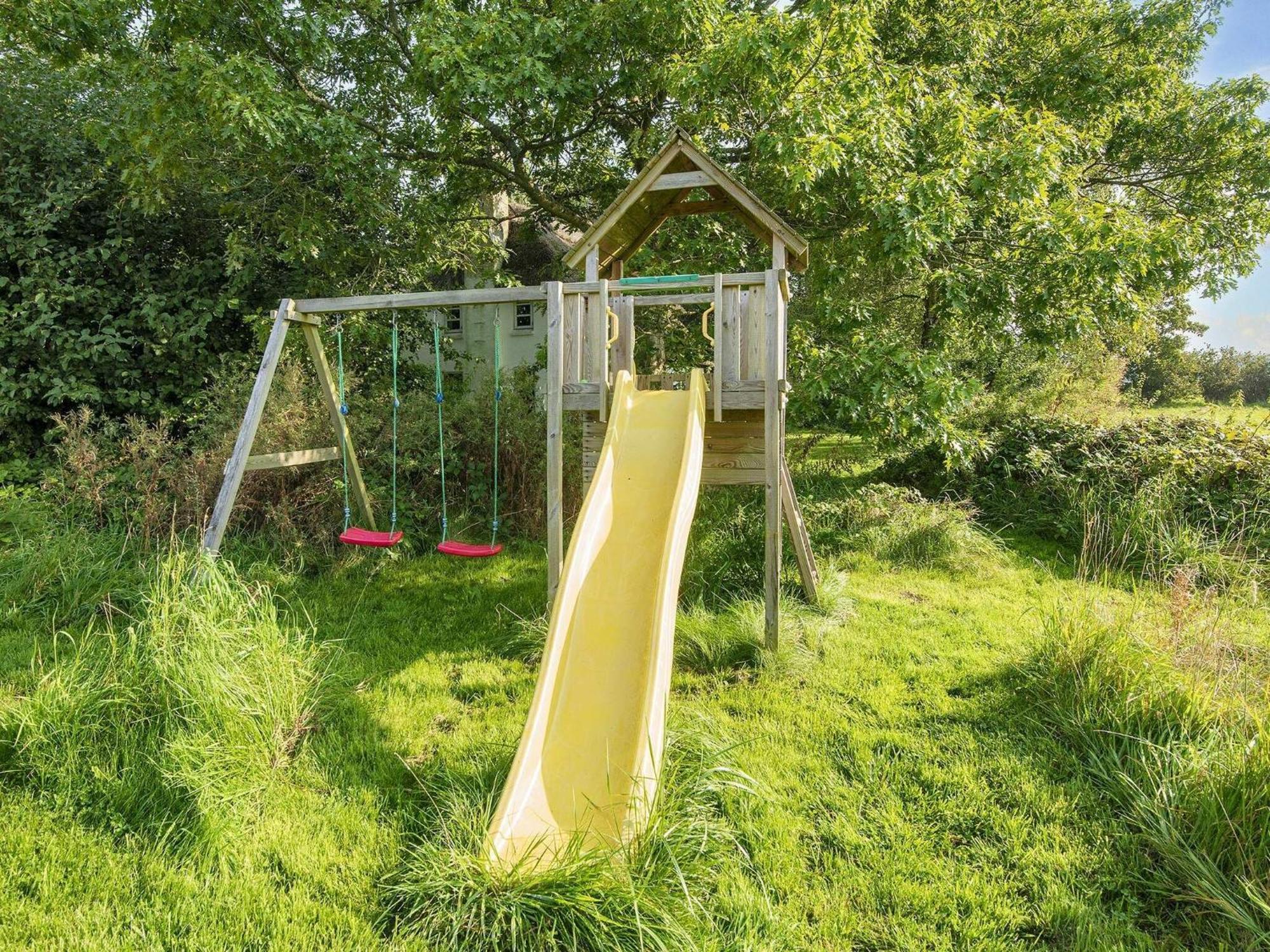 15 Person Holiday Home In Hundslund 外观 照片